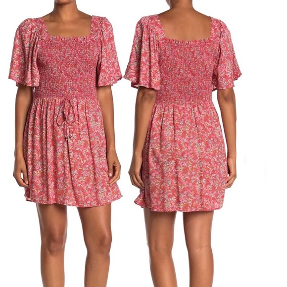 Penna&Pine Dresses & Skirts - Red Flutter Sleeve Smocked Floral Boho Sundress